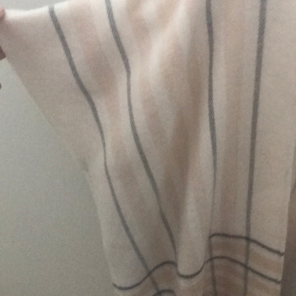 Poncho From Loft - image 3